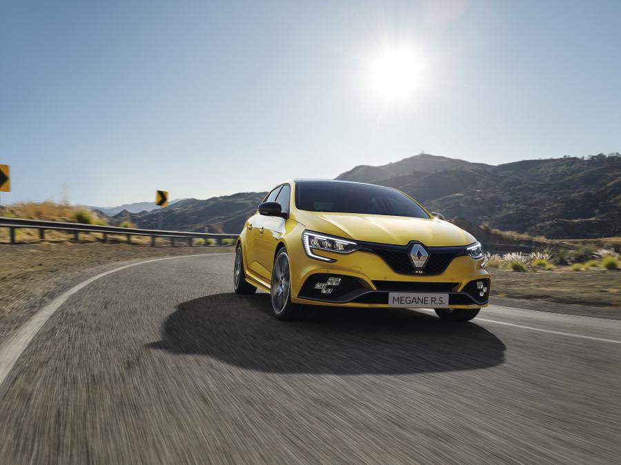  Renault Megane R.S. Trophy 2020 года  (WW) (фото 13 из 18)
